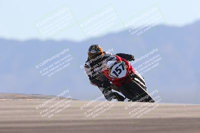 media/Nov-06-2023-Moto Forza (Mon) [[ce023d0744]]/2-Advanced Group/Session 4 (Turn 9)/